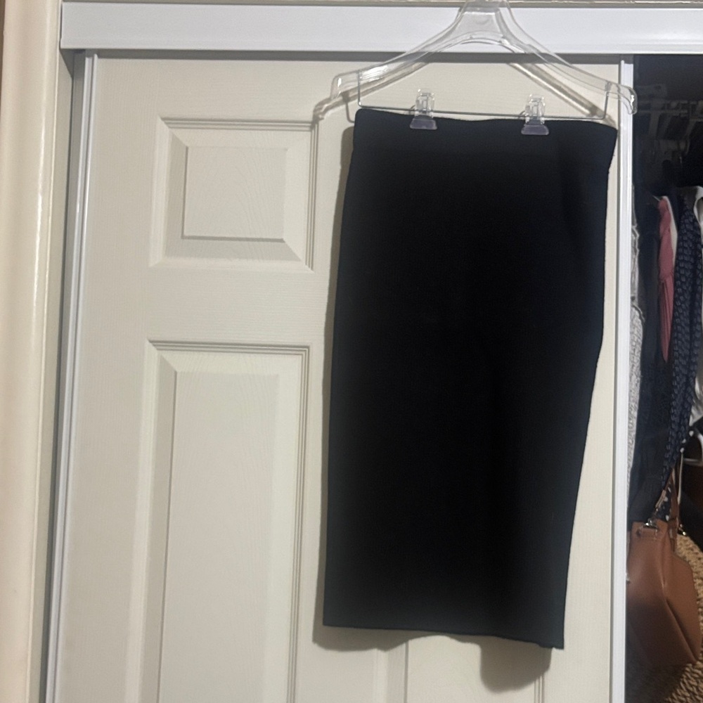 Pencil wool skirt